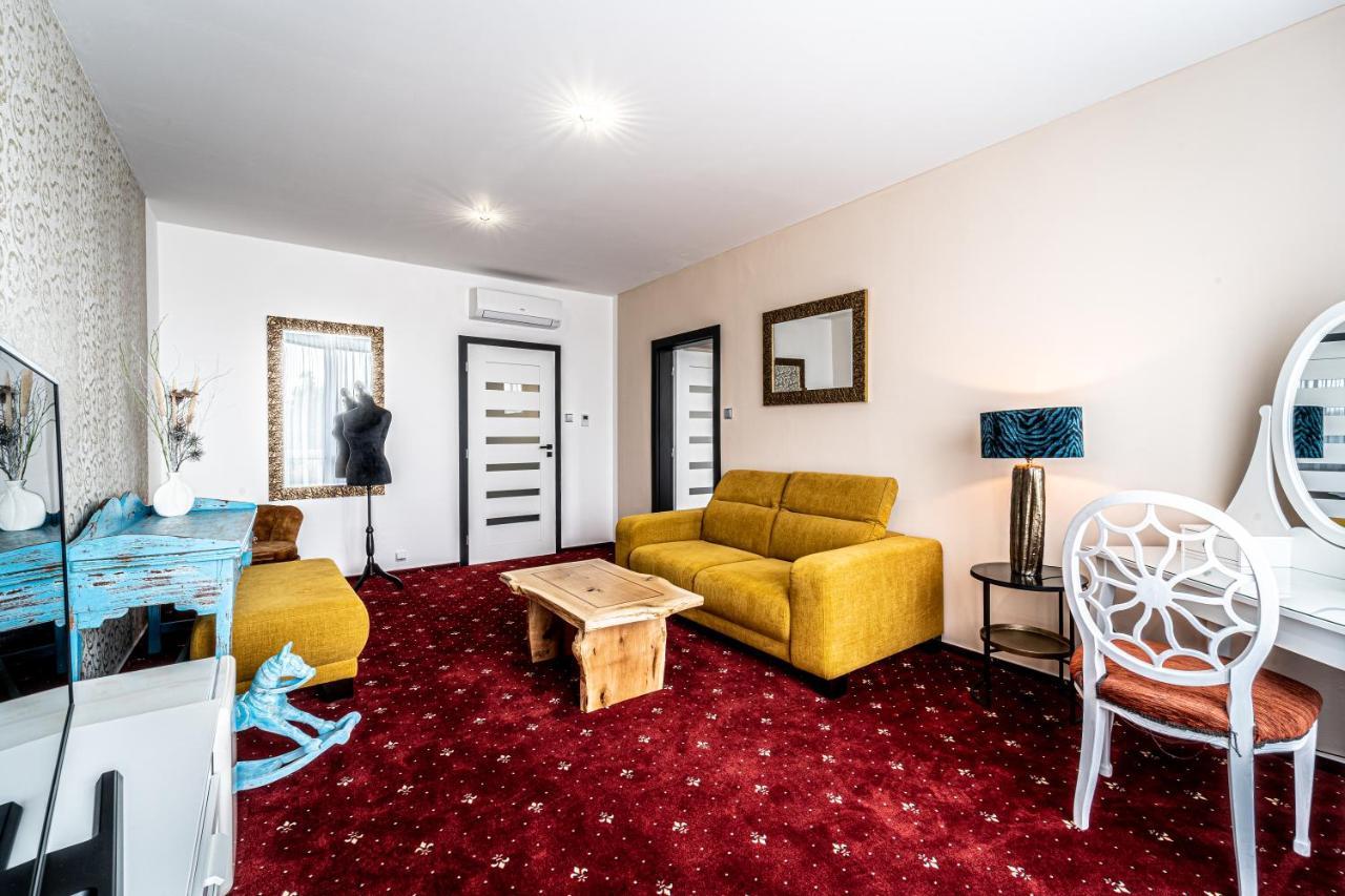 ברנו Hotel Fontana מראה חיצוני תמונה