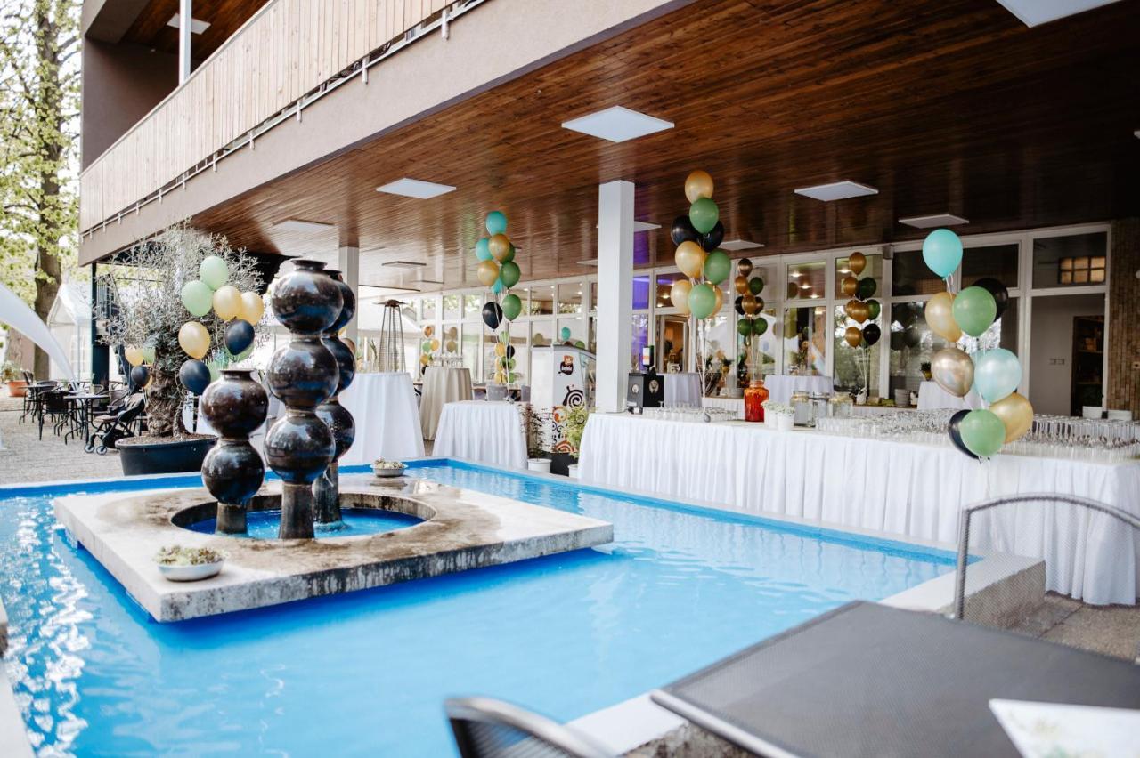 ברנו Hotel Fontana מראה חיצוני תמונה