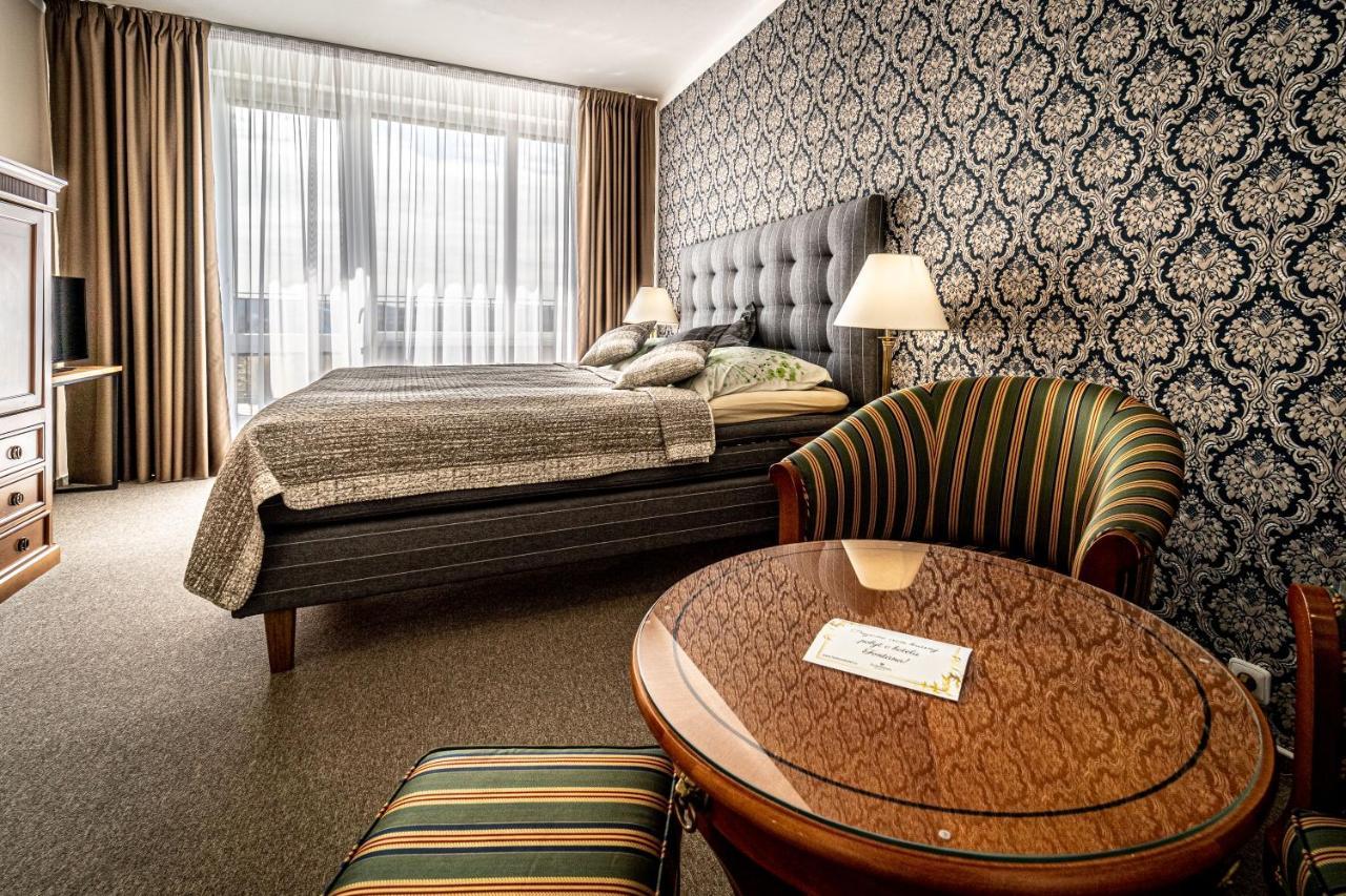 ברנו Hotel Fontana מראה חיצוני תמונה