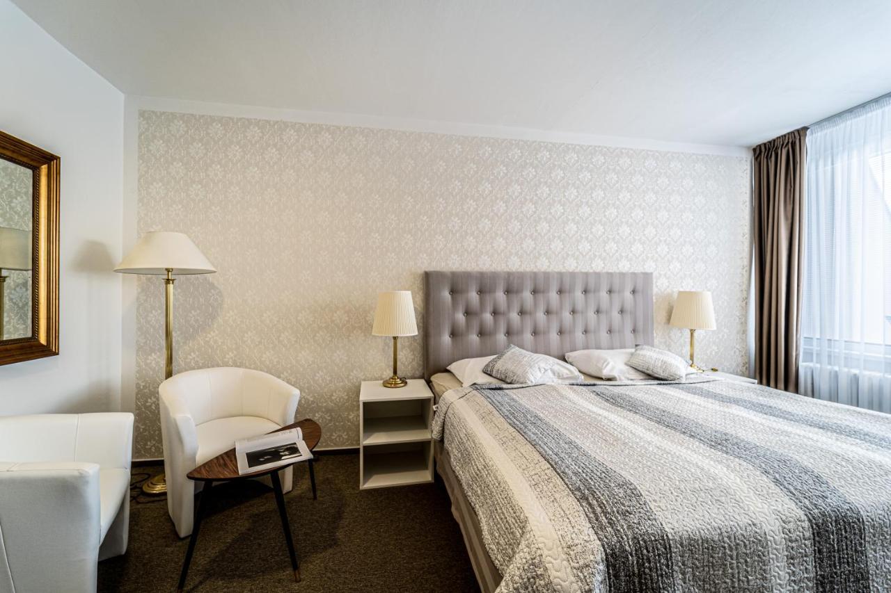 ברנו Hotel Fontana מראה חיצוני תמונה