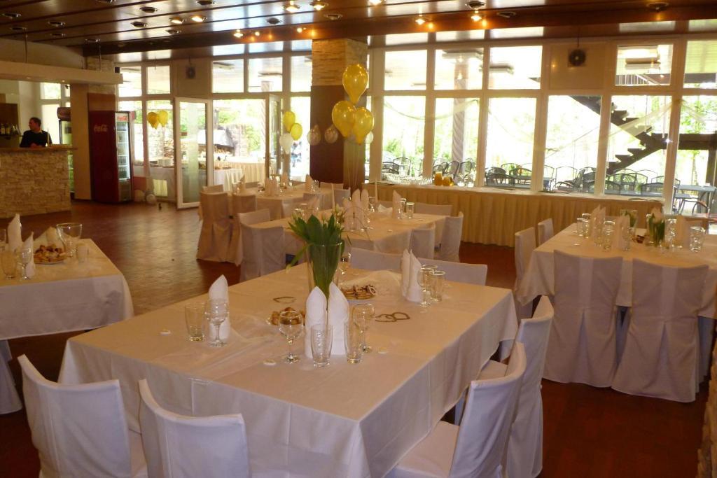 ברנו Hotel Fontana מראה חיצוני תמונה